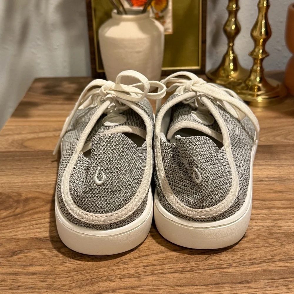 Olukai Women’s 8.5 Gray Pehuea Li Lace Up  Sneakers Casual Comfort Slip On